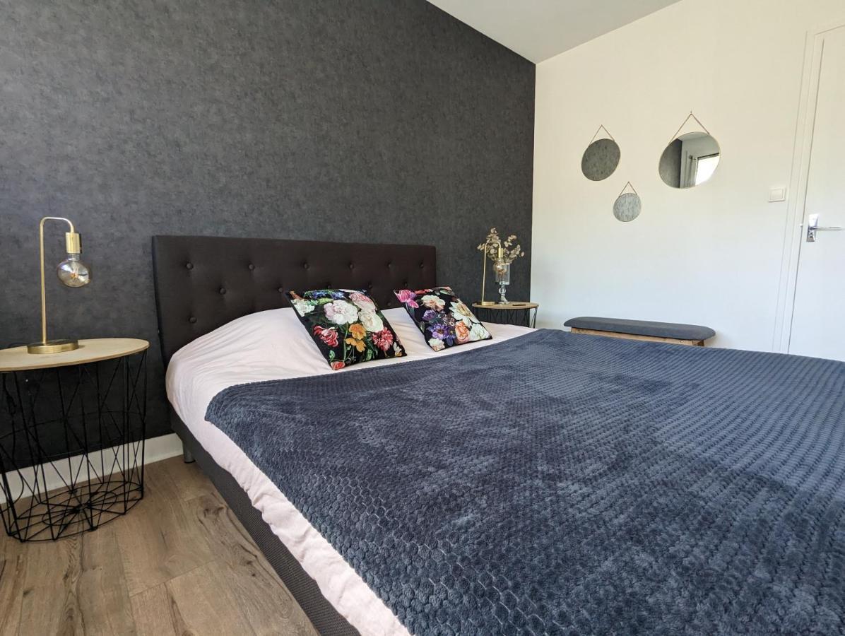 Appartement Le Boudoir D'Emma - Jacuzzi Privatif - Detente - Massage à Alençon Extérieur photo